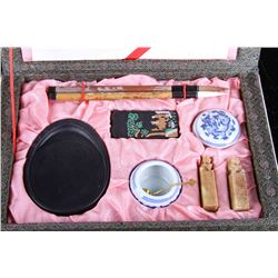 [CHINESE]A SCHOLAR'S STATIONERY