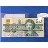 Image 1 : Bank of Canada; $20.00 note 1991 BC-58b VF. Green ink fading between 2 and 0, after 0 in the Queen f