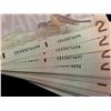 Image 5 : Bank of Canada; $2.00 note 1986 bundle of 100 consecutives notes CBA 0474600 to 699 all UNC.