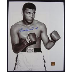 MUHAMMAD ALI AUTOGRAPHED 8x10 BLACK & WHITE PHOTO, COA by MORALES