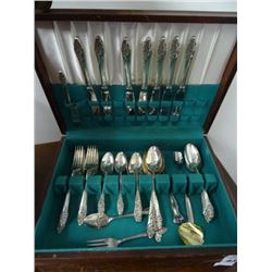 Community Flatware Set