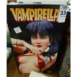 Vampirella Statue