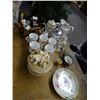 Image 1 : Lot of Plates & Décor - No Shipping