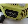 Image 2 : Ryobi Gas Chainsaw - C4618