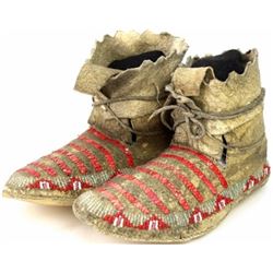 High top Quill and beaded Sioux moccasins