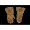 Image 1 : Pair of Exceptional Athabascan Silk Embroidered Mittens Good Condition…