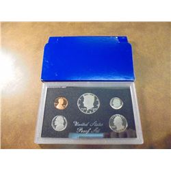 1983 US PROOF SET (WITH BOX)