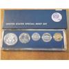 Image 2 : 1967 US SPECIAL MINT SET WITH BOX 40% SILVER JOHN F. KENNEDY HALF DOLLAR