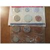 Image 2 : 1969 US MINT SET (UNC) P/D/S (WITH ENVELOPE) 40% SILVER JOHN F. KENNEDY HALF DOLLAR, THIS IS AN OFFI