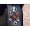 Image 2 : 1993 CANADA DOUBLE DOLLAR PROOF SET EDMONTON ORIGINAL ROYAL CANADIAN MINT PACKAGING