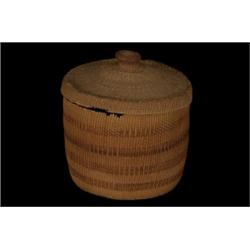 19TH C. Haida Rattle Top Basket 7" W. 6 1/2…