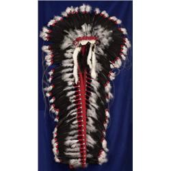 Black Feather Double Trailer Headdress Bead…