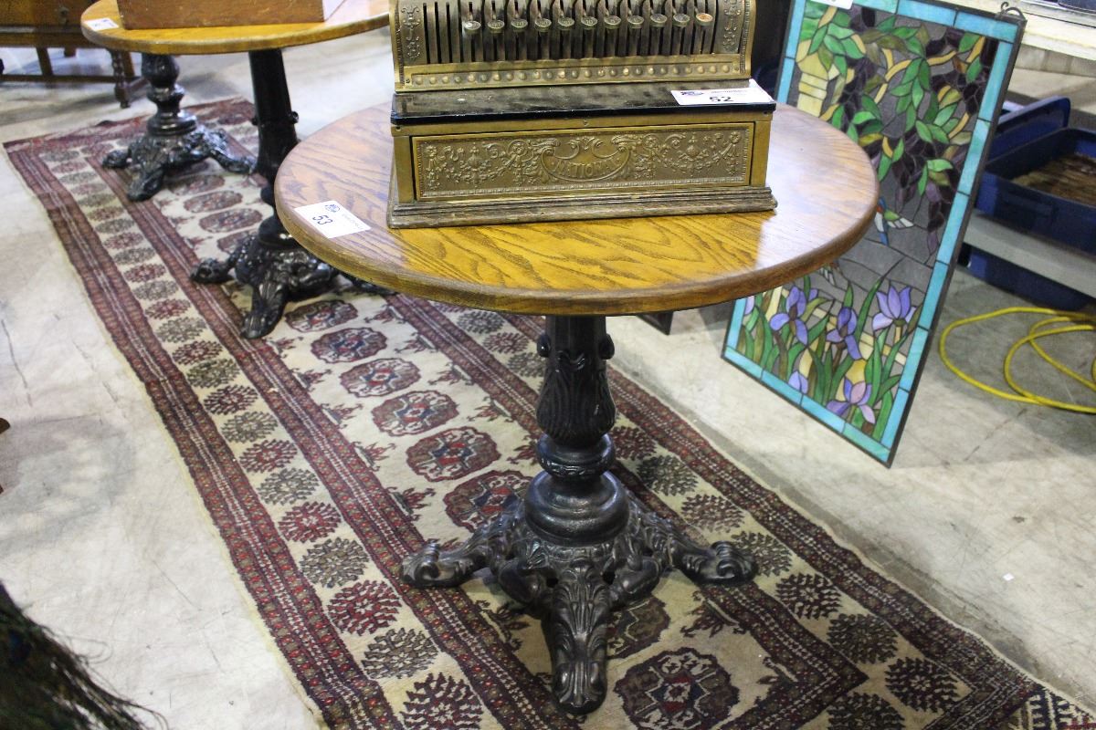 Vintage Round Oak Top With Heavy Cast Iron Pedestal Base Pub