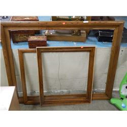 3 OAK PICTURE FRAMES