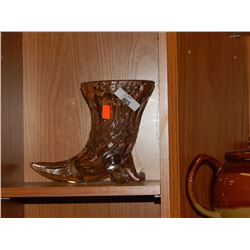 HORN CRYSTAL VASE