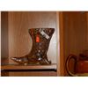 Image 1 : HORN CRYSTAL VASE