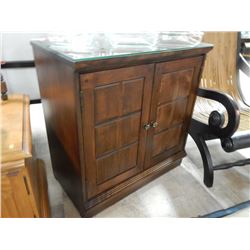 SIDE BOARD  TV STAND - 2 DOOR