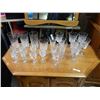 Image 1 : CRYSTAL WINE GLASSES - 25