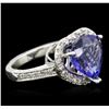 Image 1 : 14KT White Gold 5.91ct Tanzanite and Diamond Ring