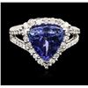 Image 2 : 14KT White Gold 4.74ct Tanzanite and Diamond Ring