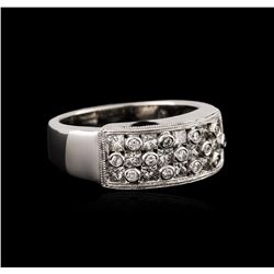 14KT White Gold 0.85ctw Diamond Ring