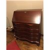 Image 3 : Governor Winthrop Desk and Chair