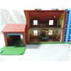 Image 3 : FISHER PRICE LITTLE PEOPLE BROWN TUDOR HOUSE TOY