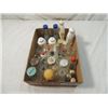 Image 1 : BOX LOT ASSORTED ANTIQUE VINTAGE SALT & PEPPER SHA