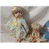 Image 2 : BOX LOT 4 BABY DOLLS PARADISE GALLERIES PORCELAIN