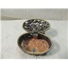 Image 3 : VINTAGE BRASS CLOISSONE ANGEL TRINKET BOX