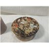 Image 2 : LOT 4 ASSORTED DECORATIVE CARVED STONE BOXES