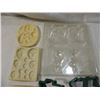 Image 3 : HUGE BOX LOT COOKIE CUTTERS HIGH QUALITY