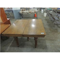 ANTIQUE WQUARE OAK 5 LEG DINING KITCHEN TABLE