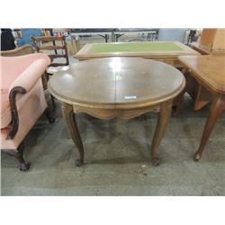 ROUND OAK DINING KITCHEN TABLE QUEEN ANNE STYLE