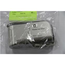 BOX W/ HP PHOTOSMART E327 DIGITAL