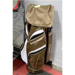 ADAMS GOLFBAG WITH HOOD