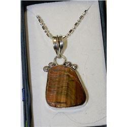 HAND SET TRAPEZOID AGATE PENDANT