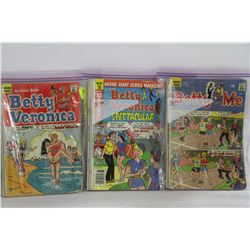 BUNDLE OF 10 ASSORTED ARCHIE COMICS X3