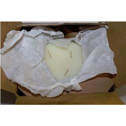 VANILLA PARTYLITE 3 WICK CANDLE - 5"HX6"W