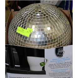 MIRRORED DISCO BALL