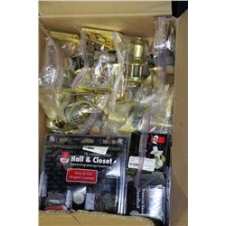 ASSORTED BRASS DOOR HANDLES