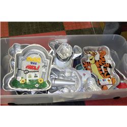 BIN OF 3D CHARACTER CAKE PANS