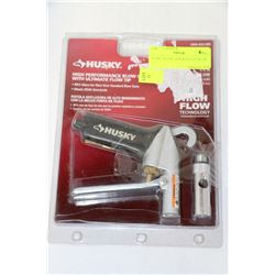 HUSKY BLOW GUN WITH FLOW TIP