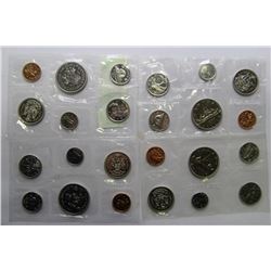 RCM PROOF SETS INCLUDING COMMEORATIVES &DOLLARS X4