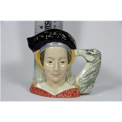1979 ROYAL DOULTON "ANNE OF CLEVES" - D 6753