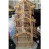 Image 1 : WOOD BIRD CAGE