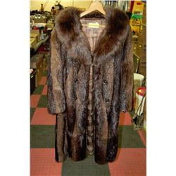 WOMENS FUR COAT