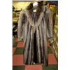Image 1 : WOMENS FUR COAT