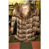 Image 1 : LADIES FUR COAT