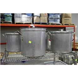 20 QUART POTS WITH LIDS X4